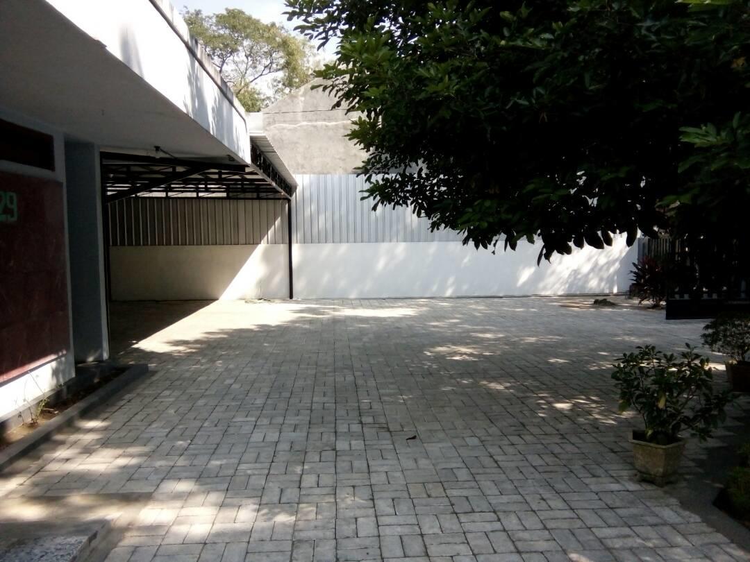Rembulan Guest House Jombang Exterior photo